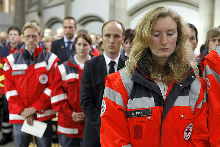Love Parade: Rescue helpers attend a commemoration se