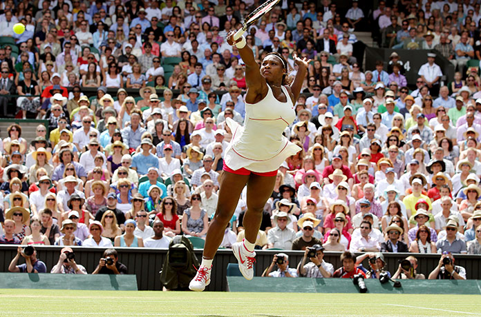 Serena wins wimbledon: Serena Williams plays a return