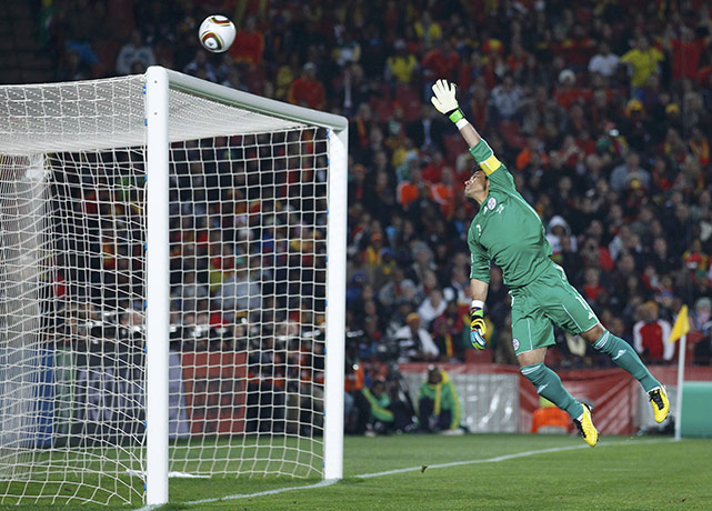 Paraguay versus spain: Paraguay's goalkeeper Justo Villar looks at the ball 