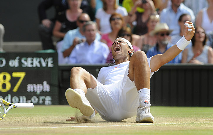 Men's singles final: Nadal celebrates victory on matchpoint
