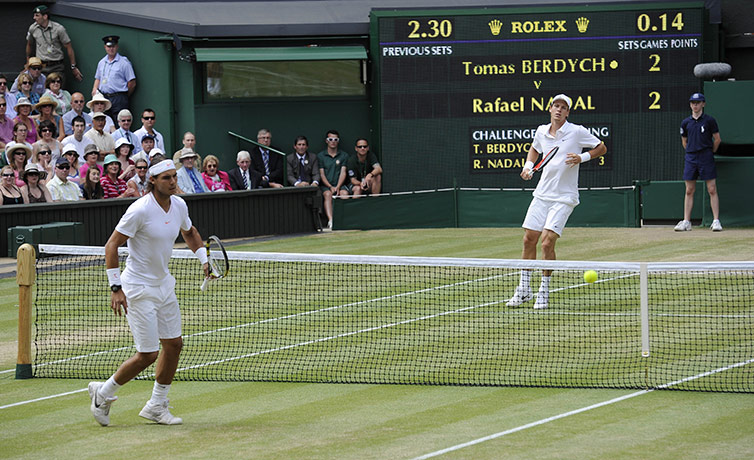 Men's singles final: Berdych passes Nadal in the first set