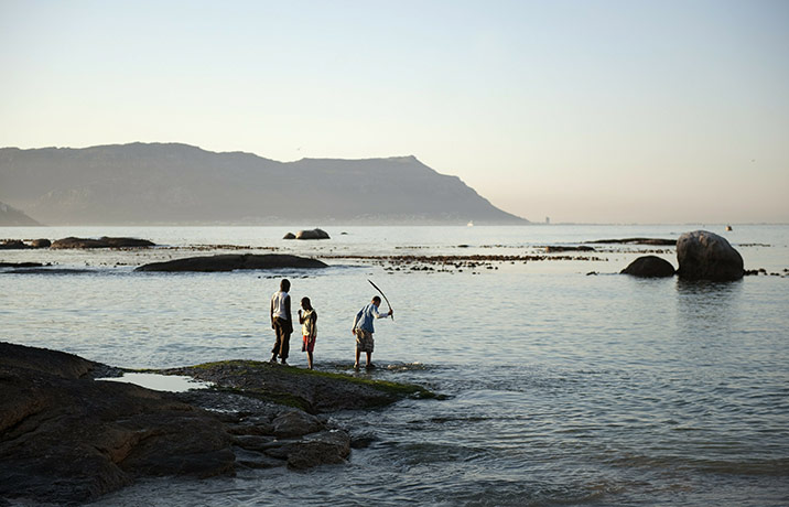 24 hours in pictures: Children play at Table Mountain National PArk