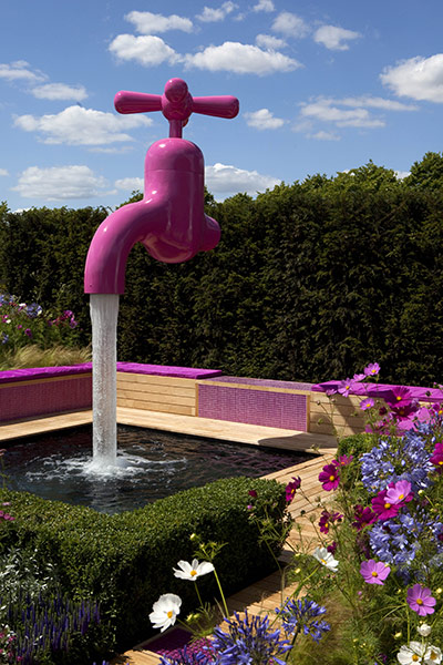 Flower Show: Hampton Court Flower Show - A Matter of Urgency garden