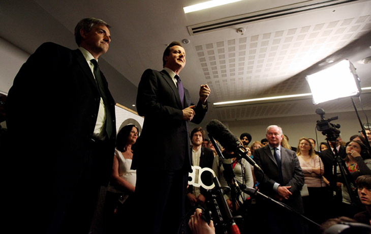 10:10: David Cameron Visits The Department Of Energy And Climate Change