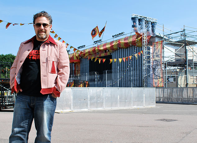 show & tell: Dyson: Big Brother house