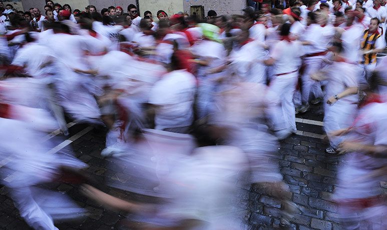 Pamplona bull running: Fiesta de San Fermin