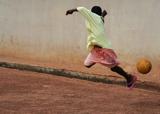 in pictures: football: Ghanaian boy