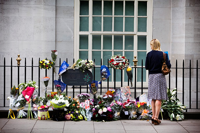 7/7 5th annivesary: Flowers laid today in Tavistock Square, 5th anniversary 7/7