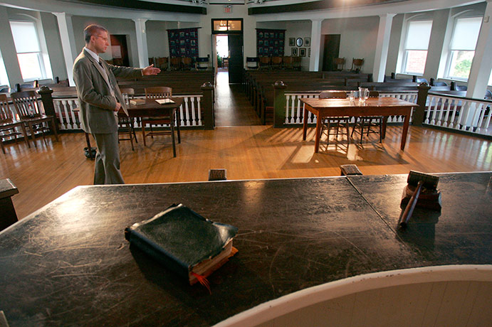 To Kill a Mockingbird: old Monroeville County Courthouse, Alabama