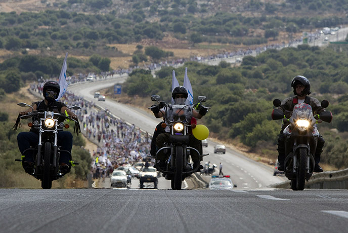 Gilad Shalit march: Motorcyclists join the family of Shalit