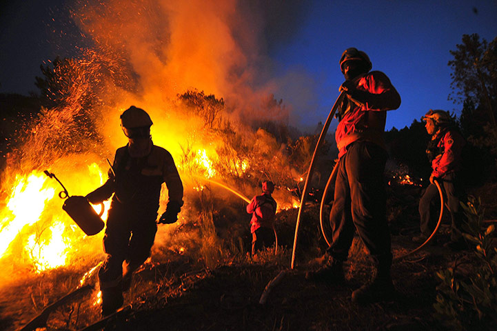 24 hours in pictures: Forest fire in Sao Pedro do Sul, Portugal