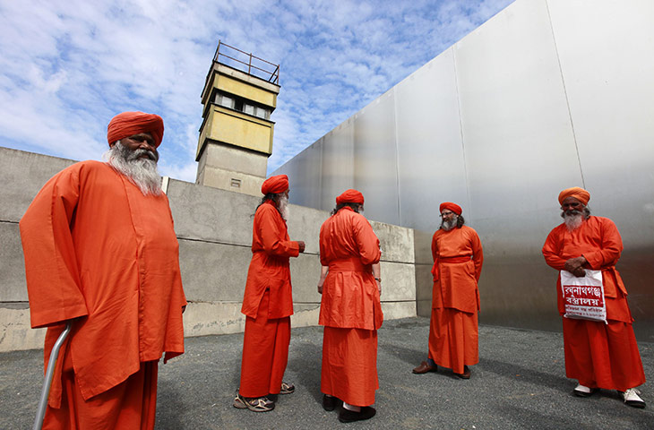 24 hours: Berlin, Germany: Members of the Ananda Marga religious community visit