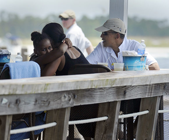 obama in florida: Barack Obama, Michelle Obama, Sasha Obama