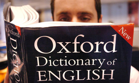 Man-reading-Oxford-Dictio-006.jpg