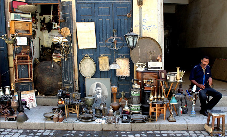 blipfoto: Besson: Sunday 1 August 2010: Merchant on Mu-iz...