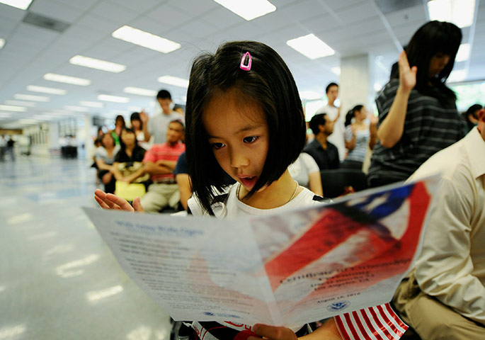 24 hours: Los Angeles, California, USA: Children are sworn in as US Citizens