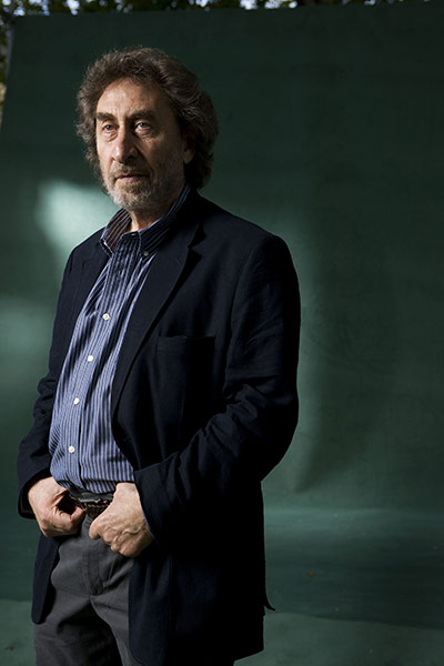 Edinburgh book festival : Writers at festival