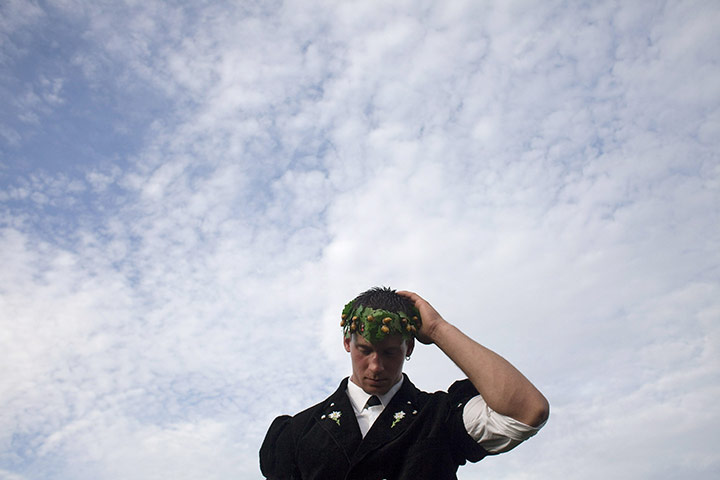 24 hours in pictures: swiss federal alpine wrestling festival  