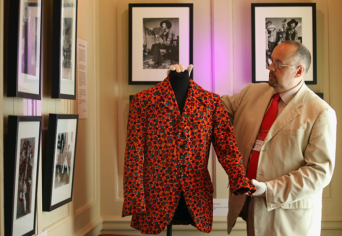 Hendrix Handel House: Jimi Hendrix Items Are Prepared For 40th Anniversary Exhibition