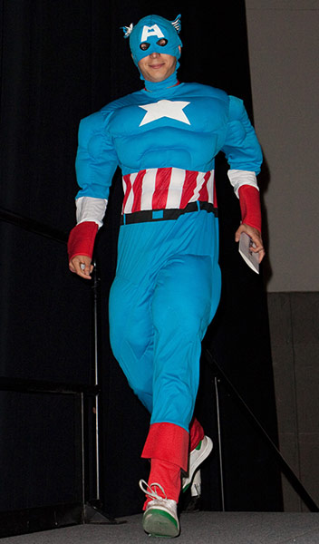 Celebrity style: Cera: 2010 Comic-Con International - Day 1