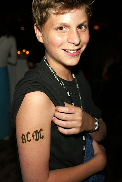 Celebrity style: Cera: Fox Network's TCA Summer Tour Party