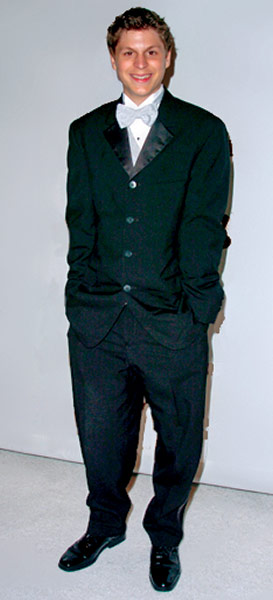 Celebrity style: Cera: The 56th Annual Primetime Emmy Awards - Fox After Party - Arrivals