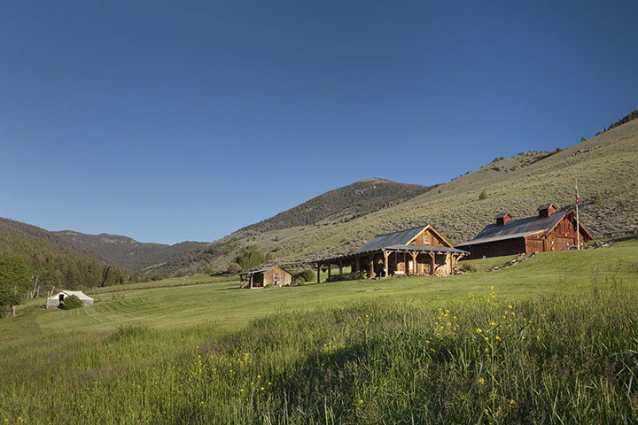 Home and Away gallery: Home and Away – El Pedral ranch, Montana