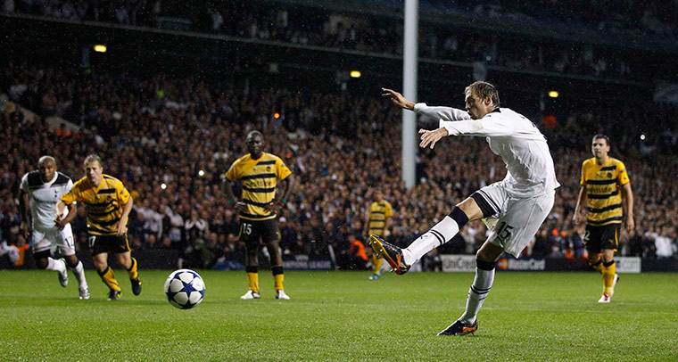 Tottenham2: Tottenham Hotspur's Peter Crouch