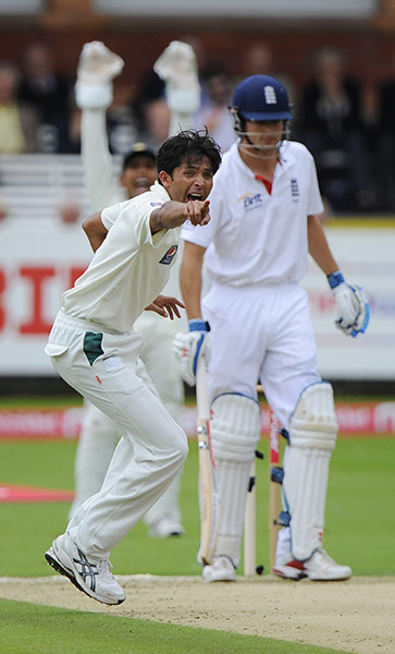 Test cricket: England v Pakistan