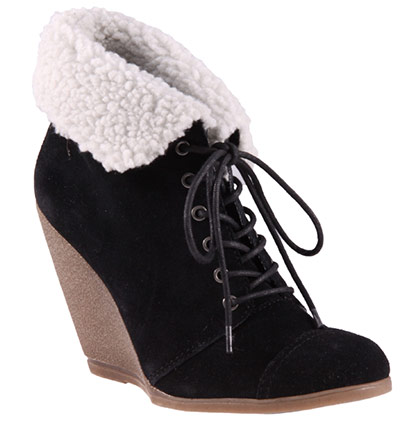 Key trends: Shearling: Wedge boots