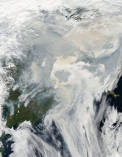 Satellite Eye on Earth: Intense fires continued to burn in the boreal forests of eastern Siberia 