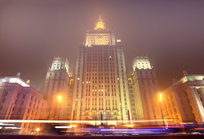 Russia update: Forest fire smog engulfs the Russian Foreign Ministry building
