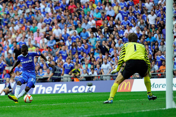 community shields: Chelsea v Manchester United - FA Community Shield