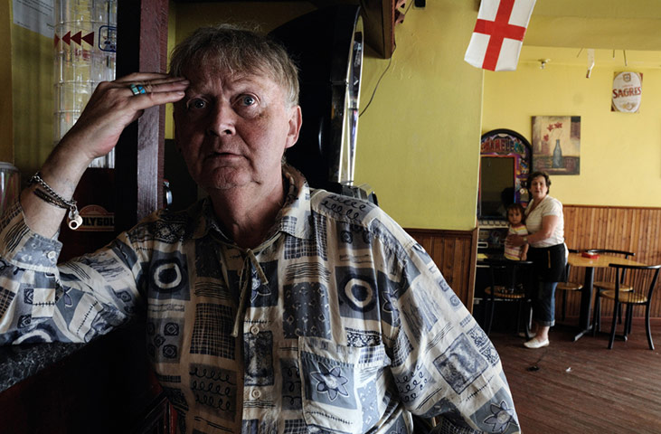 Guardian Camera Club: A review of J A Mortram's portfolio