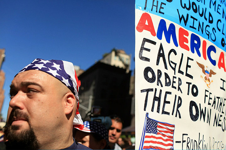 Ground Zero Mosque 2: People demonstrate against allowing a mosque near Ground Zero