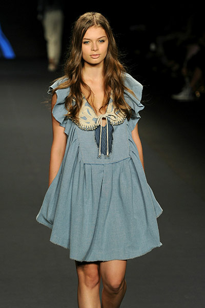 NYFW day 3 update: Vivienne Tam spring 2011collection