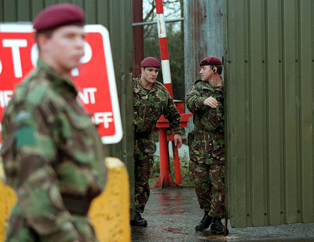 Billy Wright: Paratroopers patrol the perimeter of The Maze Prison