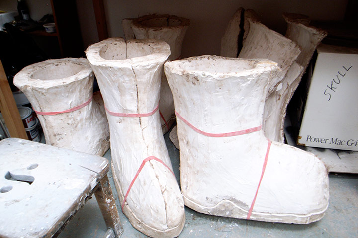 show and tell: Shrigley: moulds