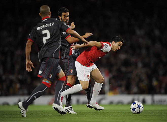Arsenal v SC Braga: Nasr surges forward