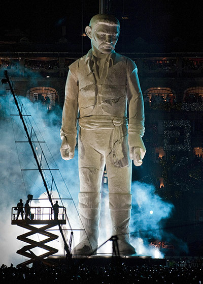 mexican celebrations: The sculpture the Colosus