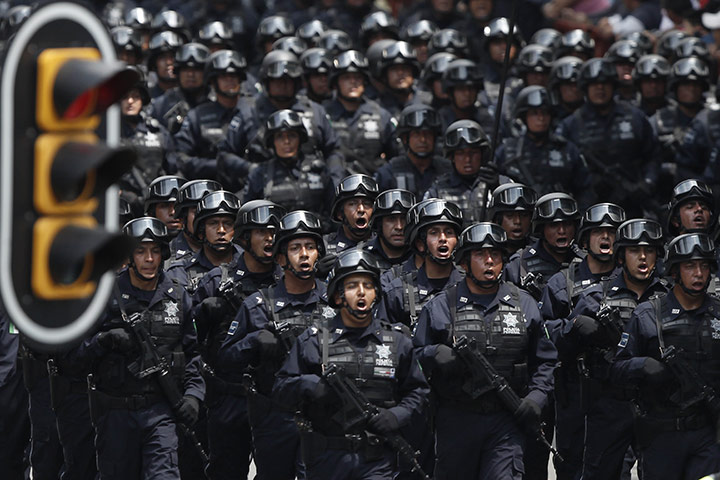 Mexico day 3: Mexican federal police march