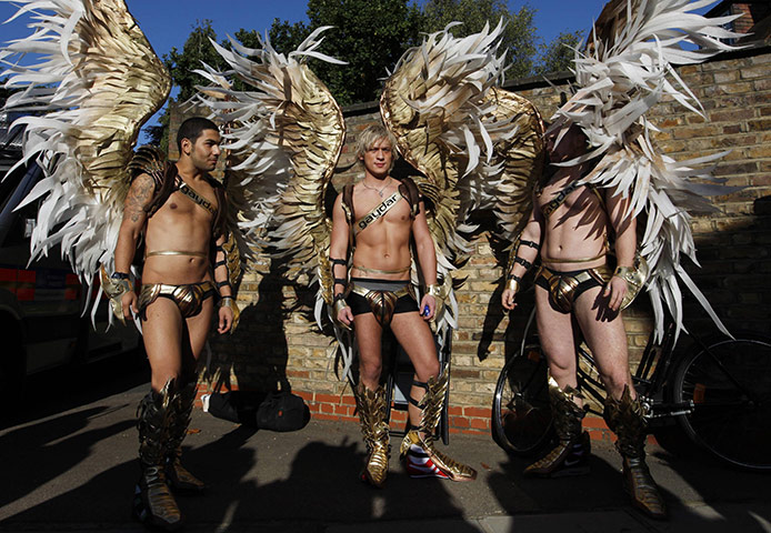 Pope Day 2: Gaydar protesters prepare for Pope Benedict XVI's arrival
