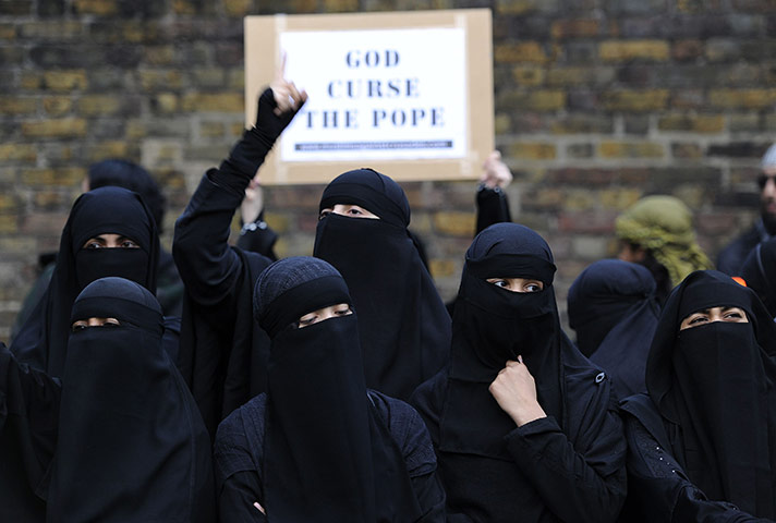 Pope UK visit: Day three: Pope Benedict XVI's UK visit: Day three