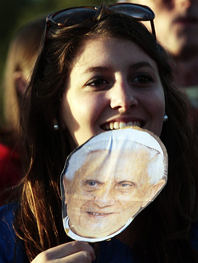 Pope UK visit: Day three: Pope Benedict XVI's UK visit: Day three