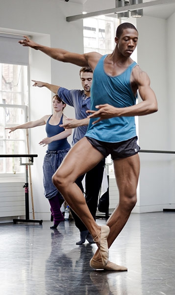 Edinburgh Festival: Choreographer Alonzo King's Lines Ballet from San Francisco in rehearsal