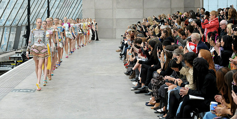 London fashion day 3: Mary Katrantzou - Models walk the runway