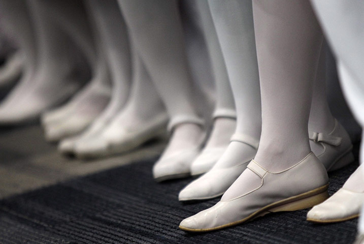 24 hours in pictures: Filipino nurses take their oath of profession