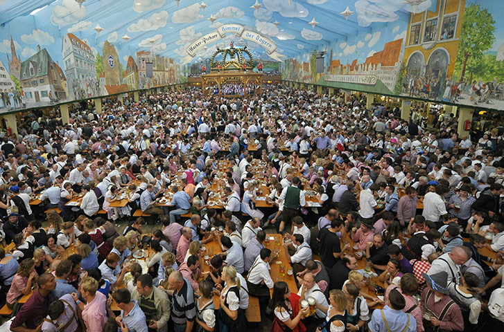 Oktoberfest: Visitors of the Oktoberfest 