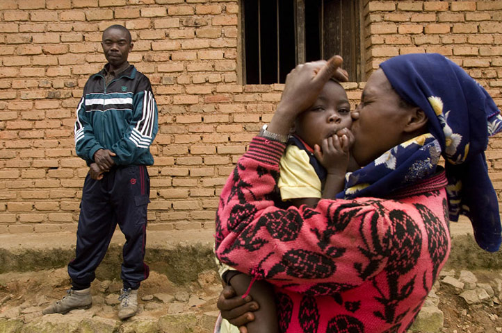 MDG: Photographs by Tim Smith exploring the origins of Yorkshire Tea in Rwanda