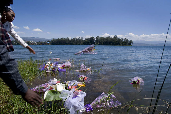 MDG: Photographs by Tim Smith exploring the origins of Yorkshire Tea in Rwanda